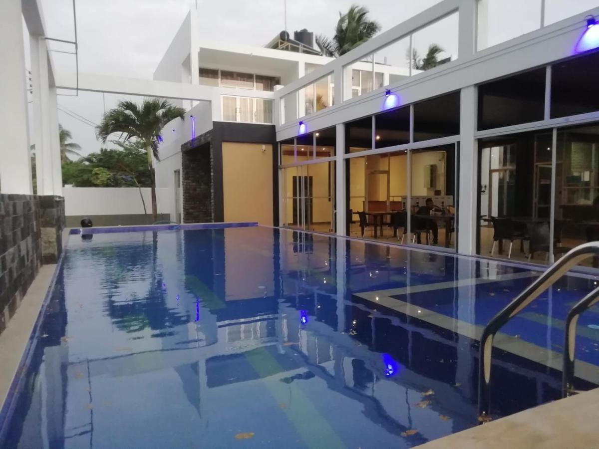 Saara Beach Hotel مارافِلا المظهر الخارجي الصورة